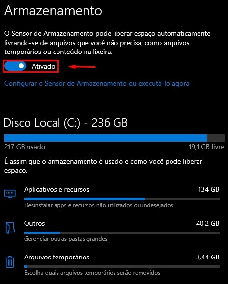 Menu de Armazenamento do Windows exibindo a chave do "Sensor de Armazenamento" na posição "Ativado".